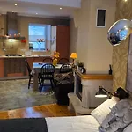 Daugava Rrlux Fire Place Free Parking